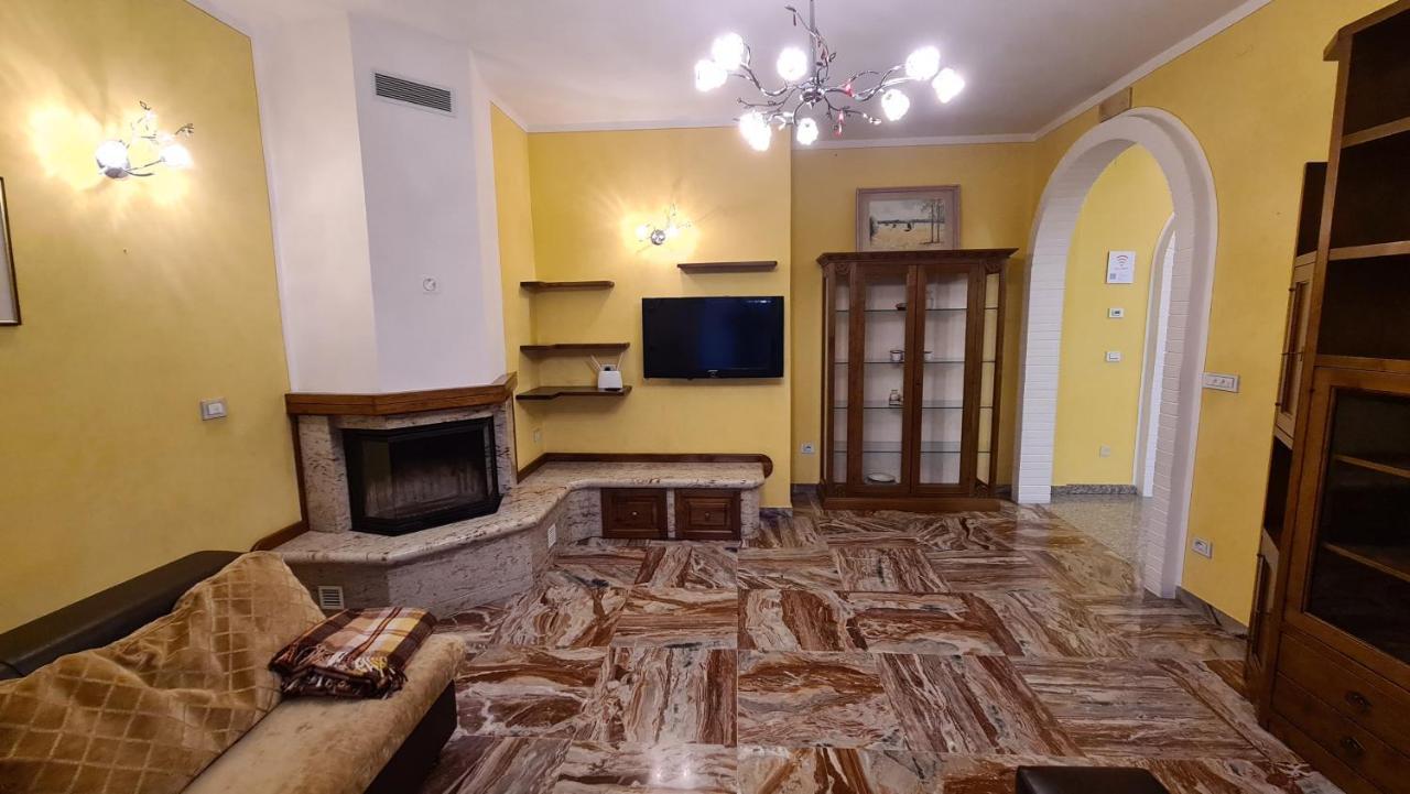 Luxury Apartment Pavullo Nel Frignano Exterior photo